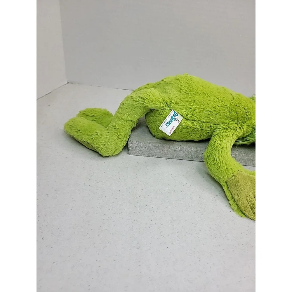 2022 Aurora Dr. Seuss The Grinch 15